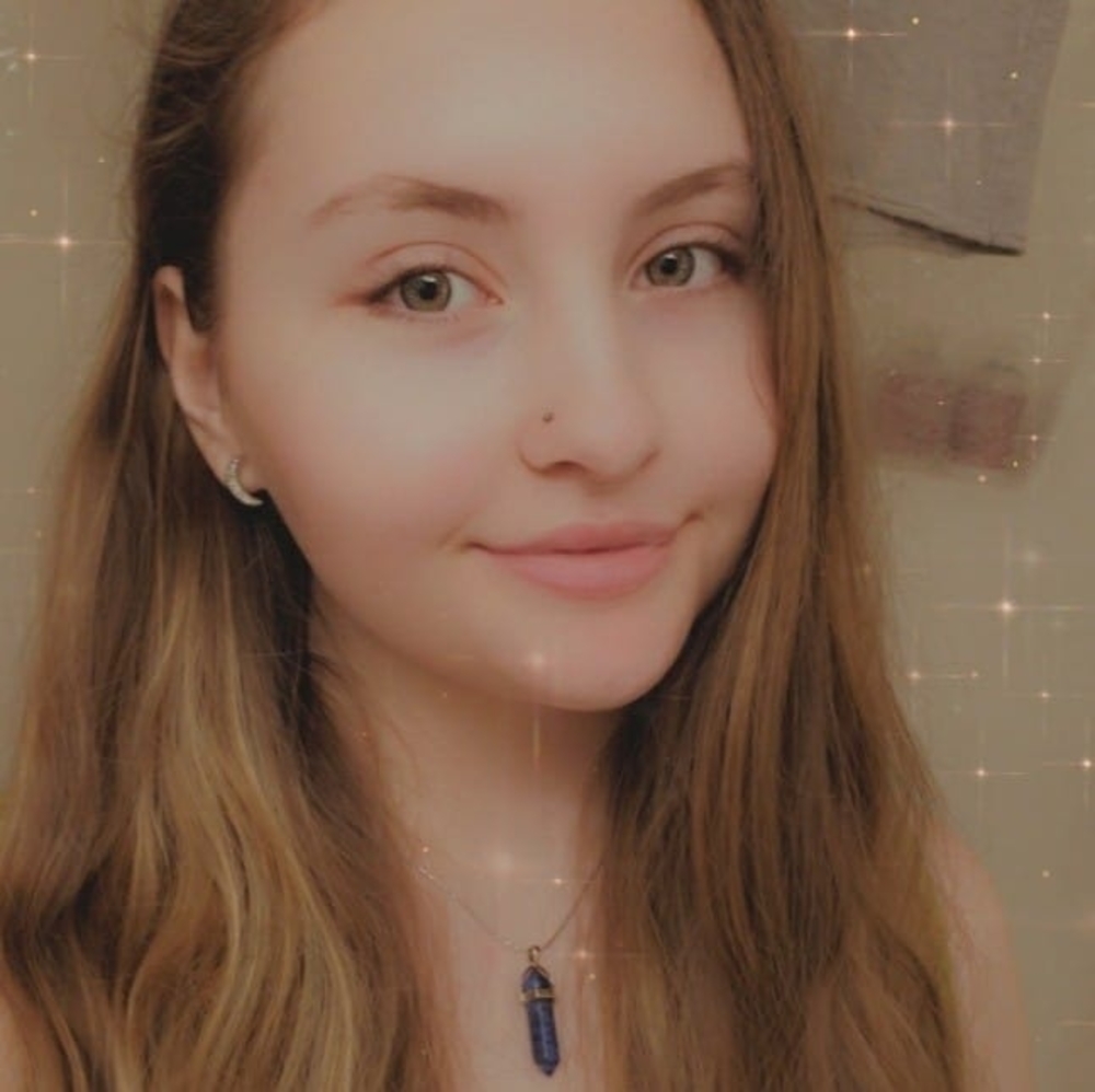 Meet your Posher, Alana